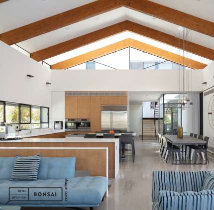 קטלוג בונסאי נגרות בכריכה קשה – דיגיטלר (Digitaler)